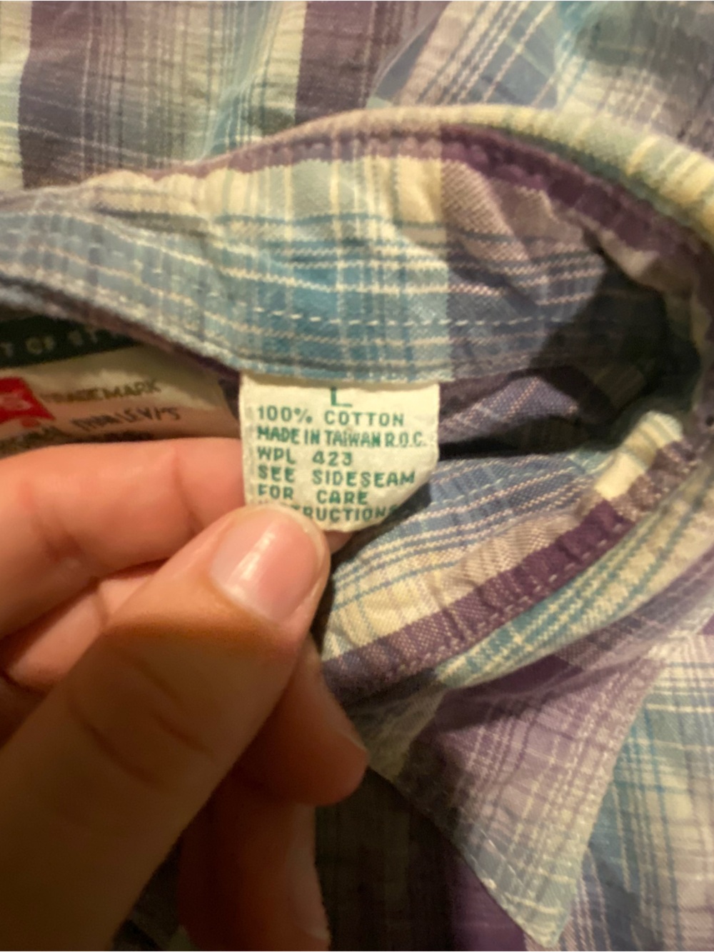 Levi’s Shirt - Picture 5 of 7